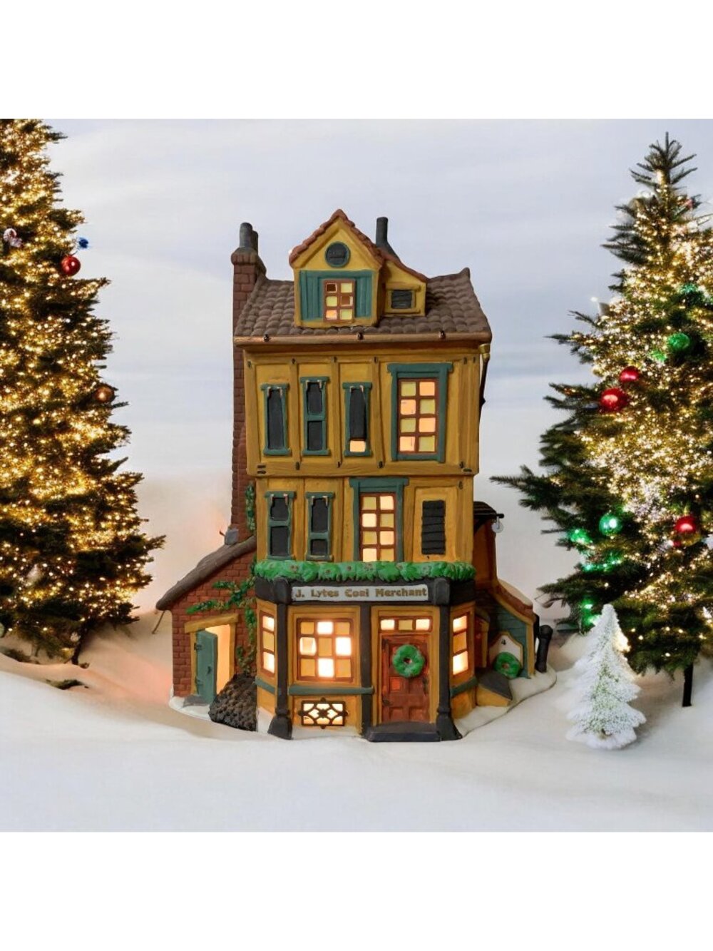Dept 56 J. Lytes Coal Merchant Dickens  Christmas Village LIghted Building 1997